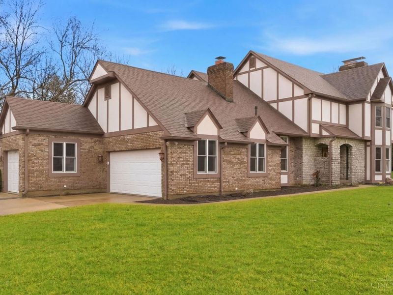 7075 Birch Creek Court, Middletown, OH 45044 Photo 4