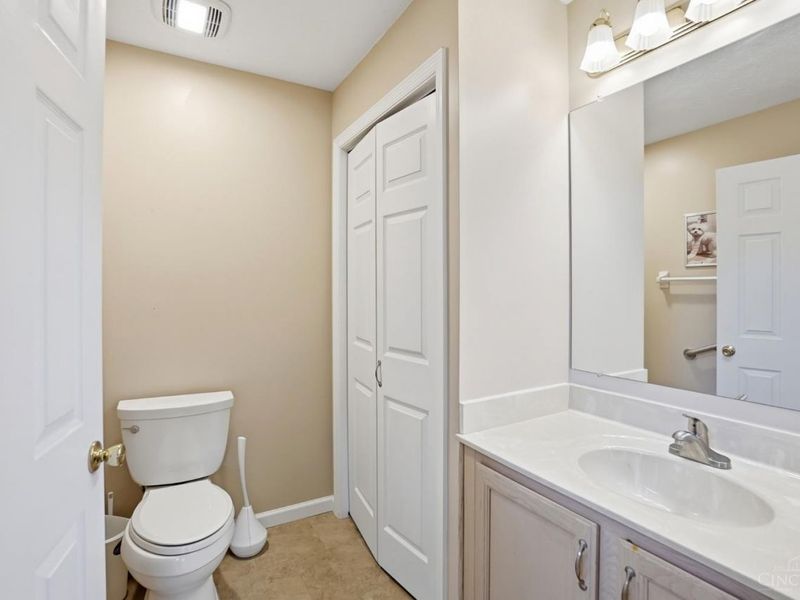 1413 Ashworth Court, Centerville, OH 45459 Photo 16