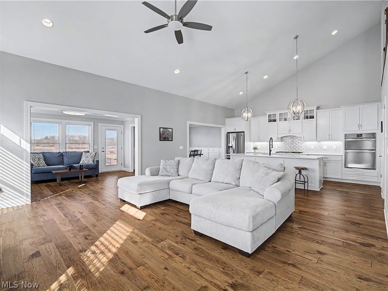 36626 West Shore Pkwy, North Ridgeville, OH 44039 Photo 12