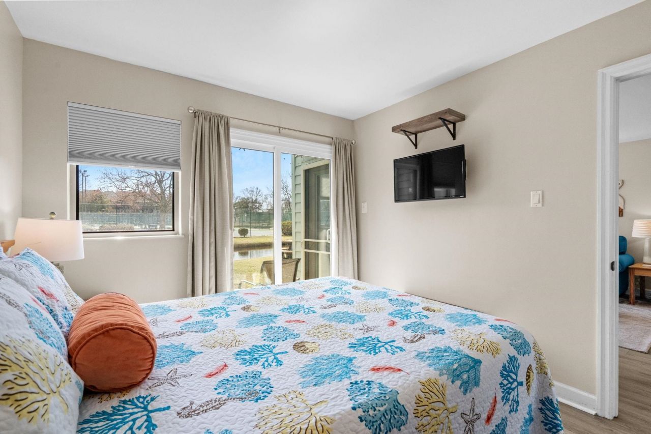 5905 South Kings Hwy.  Photo 23