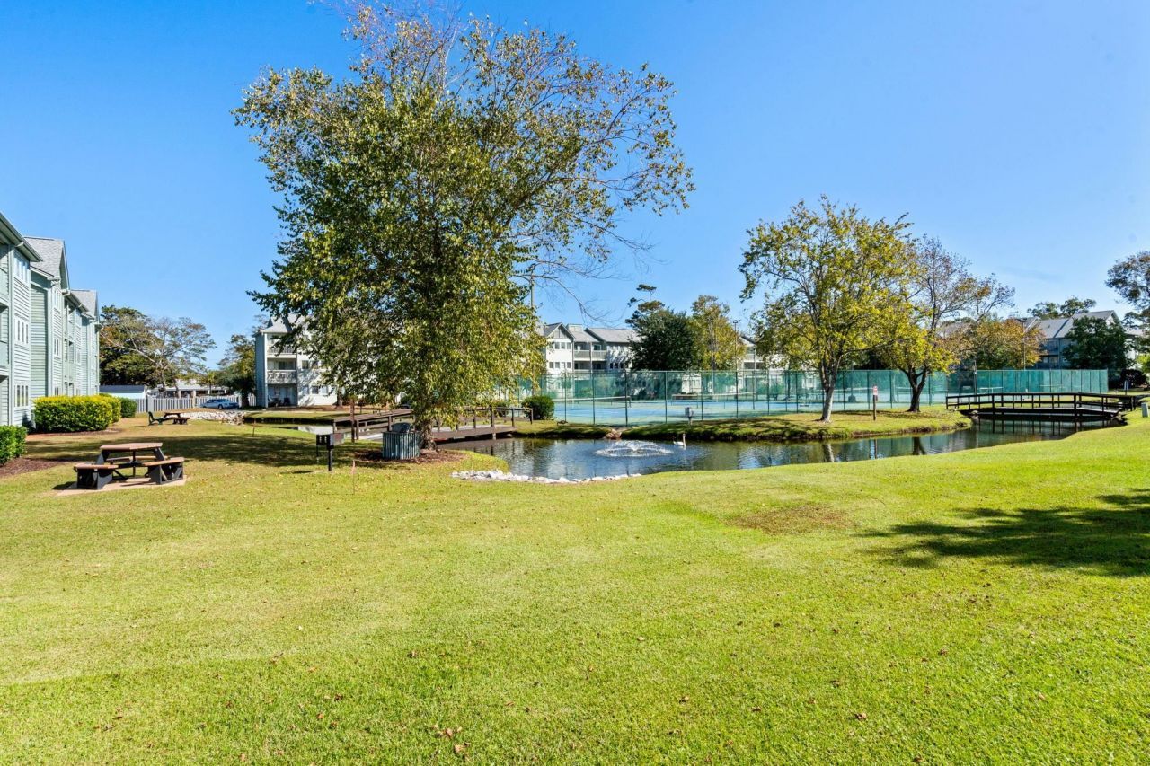 5905 South Kings Hwy.  Photo 38