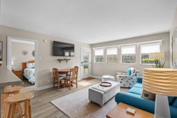 5905 South Kings Hwy.  photo 4