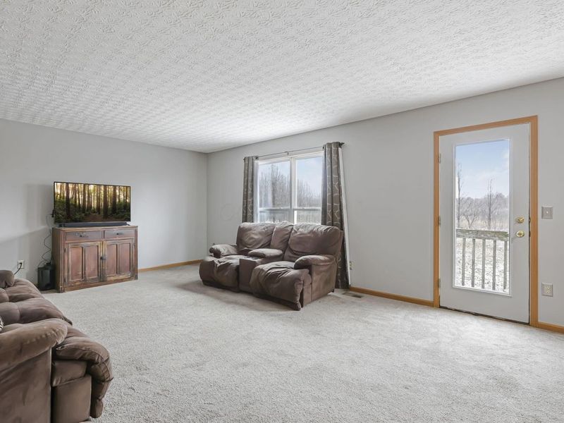 9190 Prestwick Green Drive, Columbus, OH 43240 Photo 19