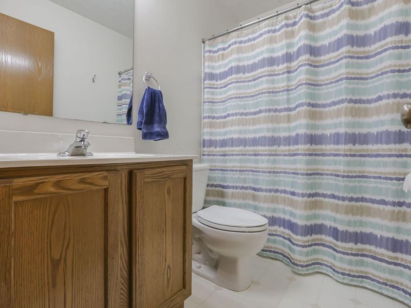 9190 Prestwick Green Drive, Columbus, OH 43240 Photo 31