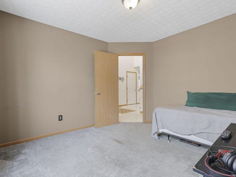 9190 Prestwick Green Drive, Columbus, OH 43240 Photo 35