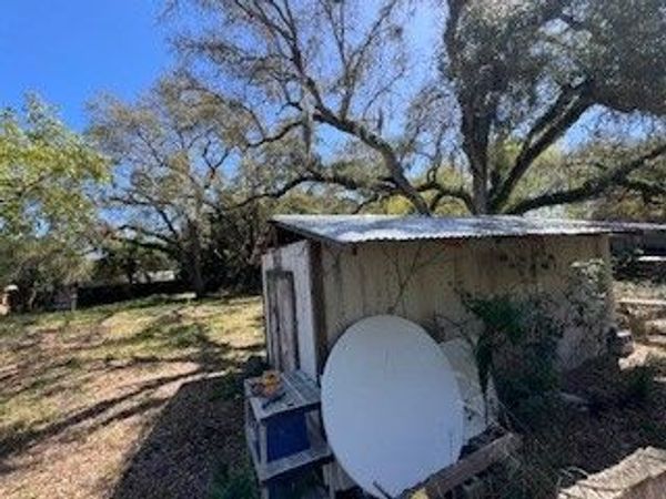 390 8th Court, Vero Beach, FL 32962