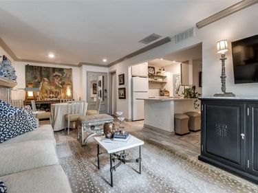 4851 Cedar Springs Road, Unit 182, Dallas, TX 75219