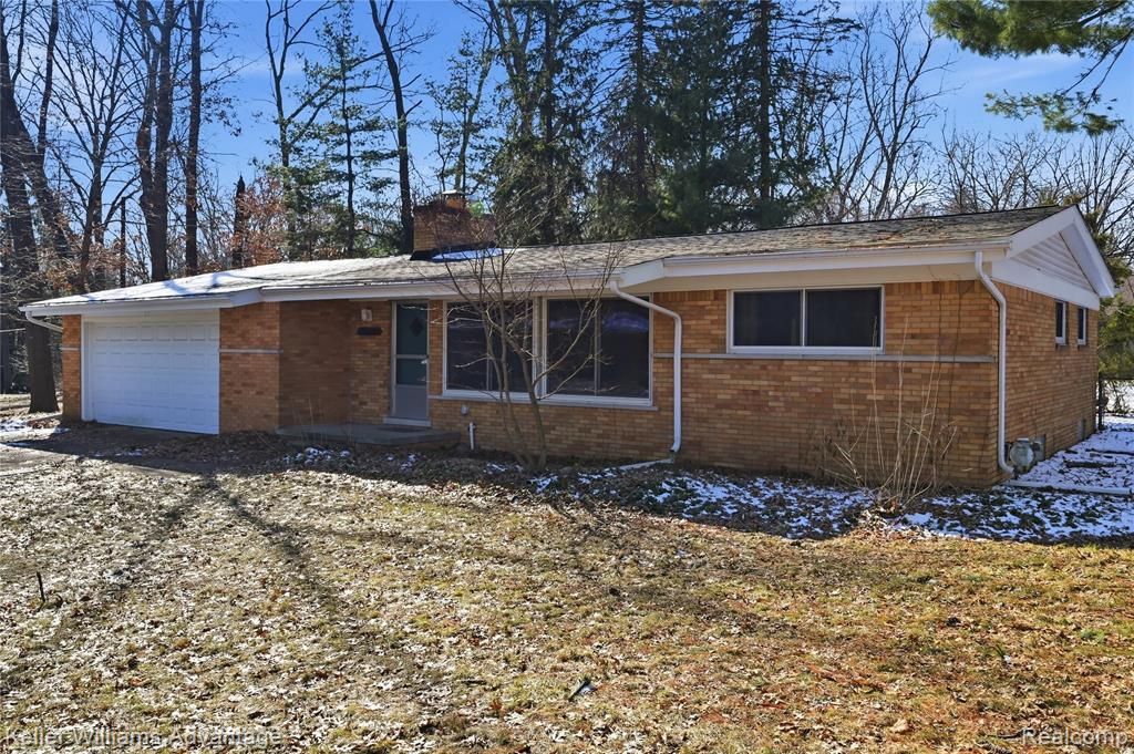 52433 Ihla Street, Shelby Township, MI 48316 Main Photo