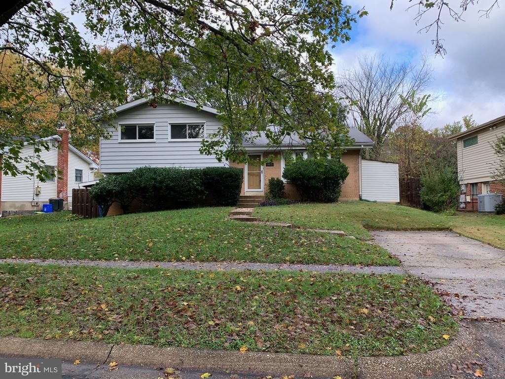 4613 Wissahican Avenue, Rockville, MD 20853 Main Photo