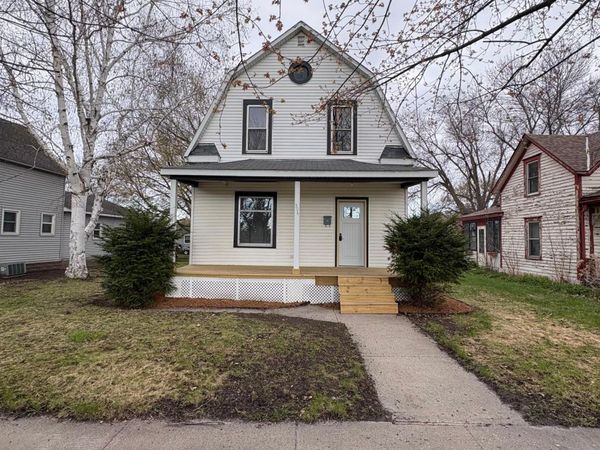 306 16th Street S, Benson, MN 56215