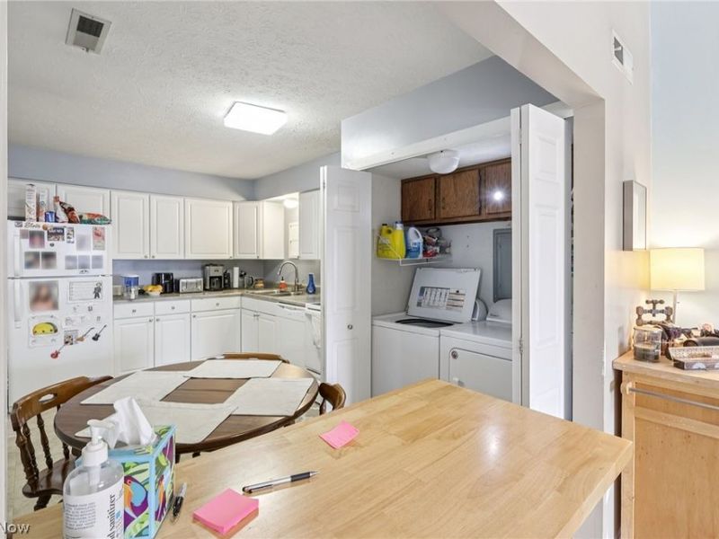 9024 Portage Pointe Drive, Unit G, Streetsboro, OH 44241 Photo 11