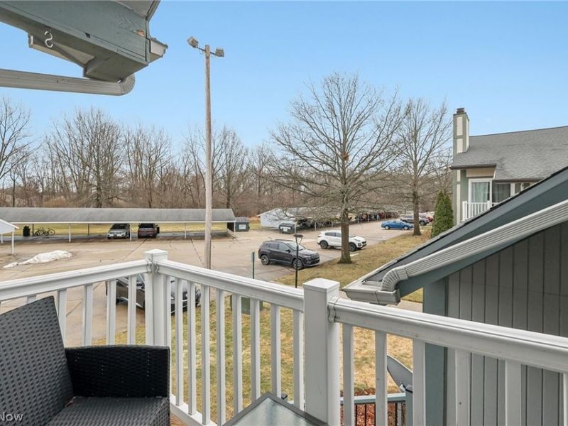 9024 Portage Pointe Drive, Unit G, Streetsboro, OH 44241 Photo 3