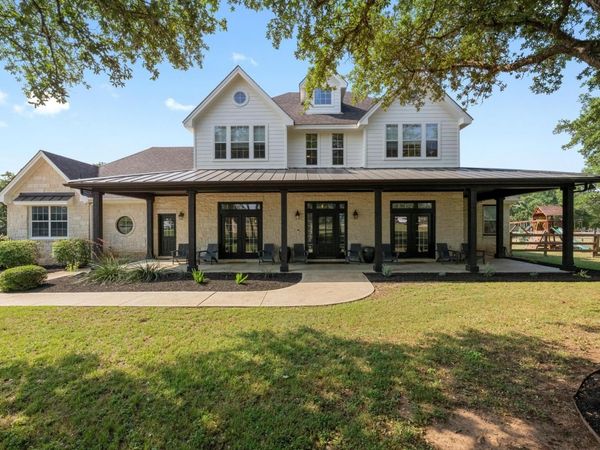 140 Vincas Shadow CT, Driftwood, TX 78619