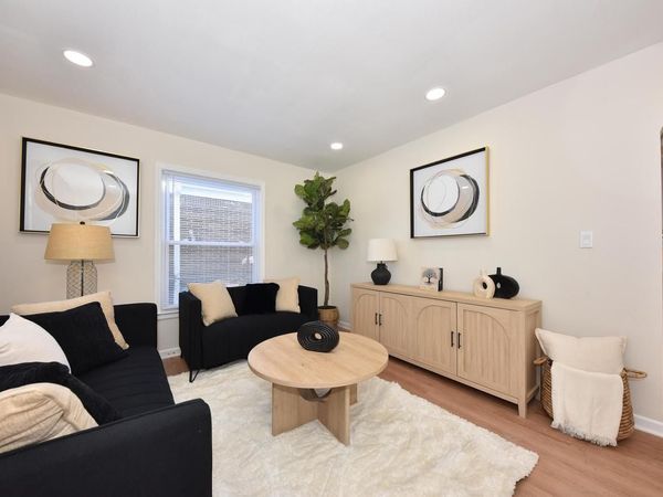 3165 N 87th STREET, Milwaukee, WI 53222