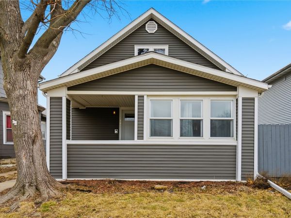 409 A Avenue NW, Cedar Rapids, IA 52405