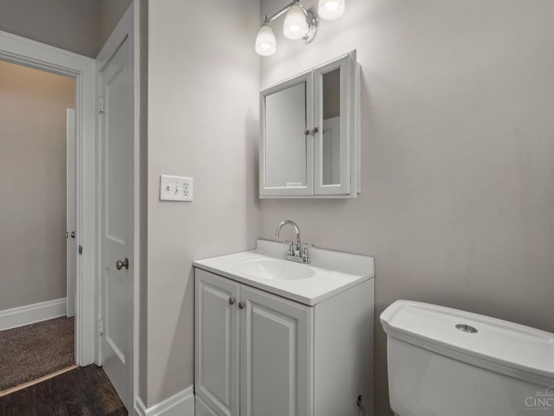 2829 Glenway Avenue, Cincinnati, OH 45204 Photo 17