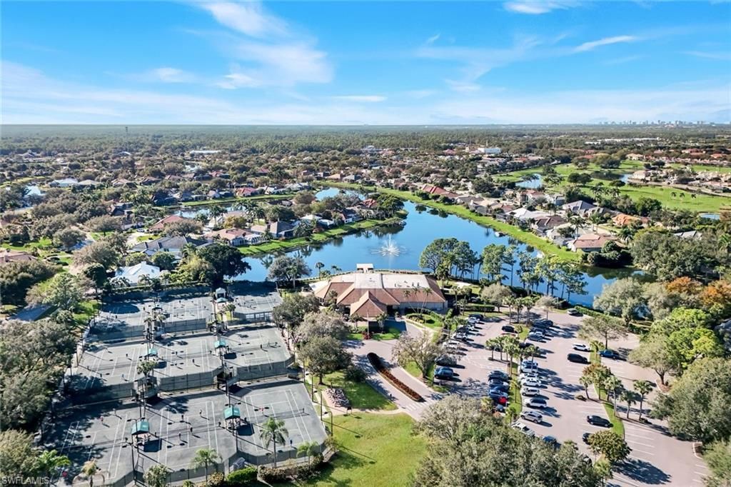 11013 Phoenix Way, Naples, FL 34119 Main Photo