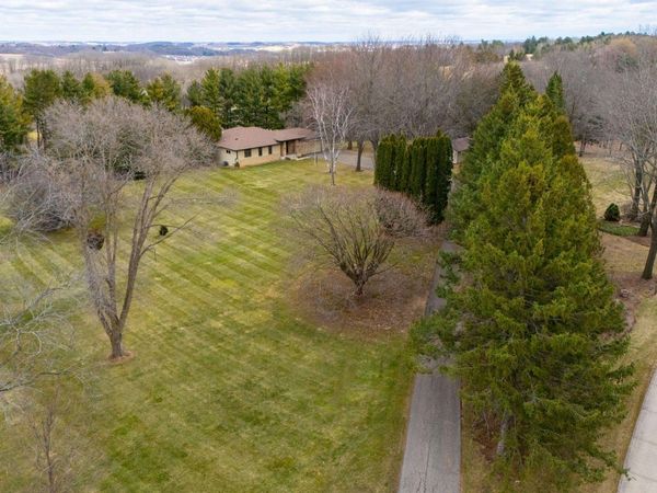 4206 Rose Court, Middleton, WI 53562