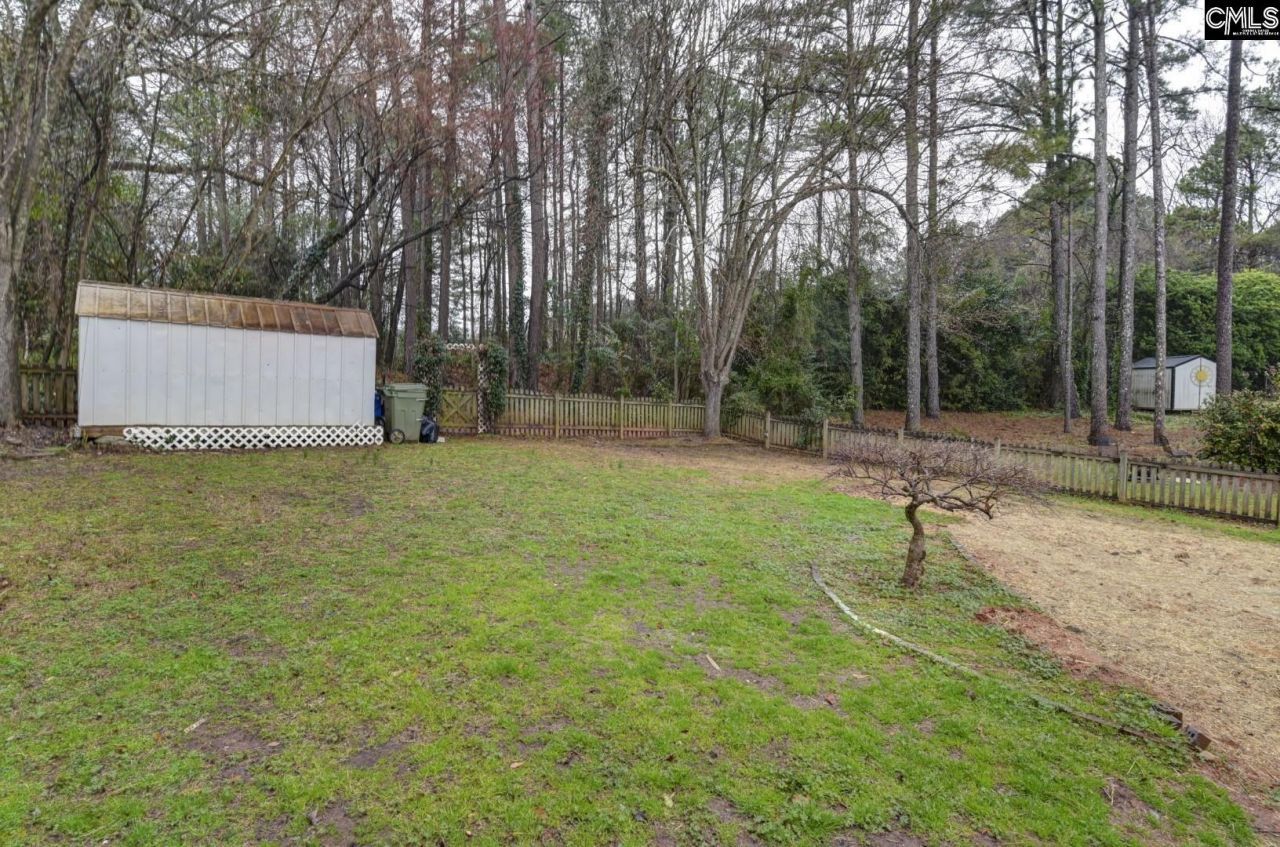 133 Armanda Road  Photo 12