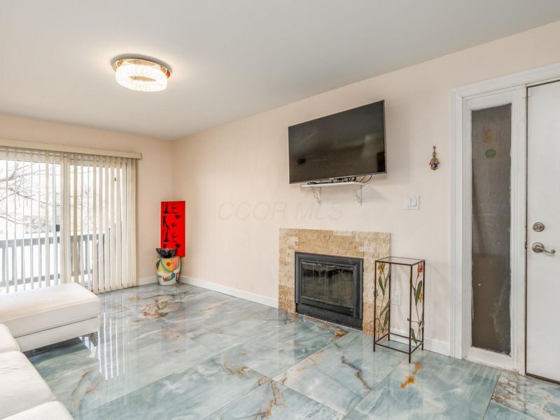 1407 Lake Shore Drive, Unit 139, Columbus, OH 43204 Photo 16