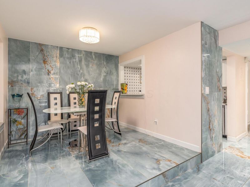 1407 Lake Shore Drive, Unit 139, Columbus, OH 43204 Photo 18