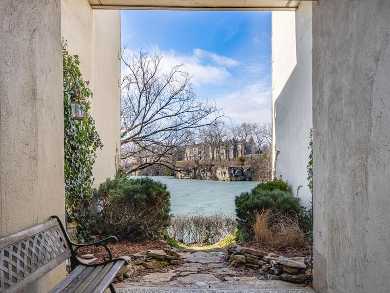 1407 Lake Shore Drive, Unit 139, Columbus, OH 43204 Photo 23