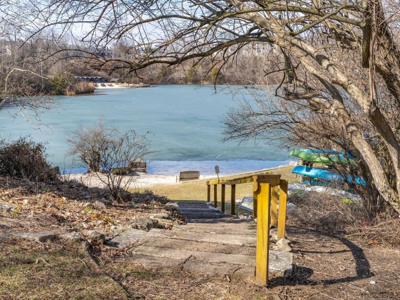 1407 Lake Shore Drive, Unit 139, Columbus, OH 43204 Photo 3