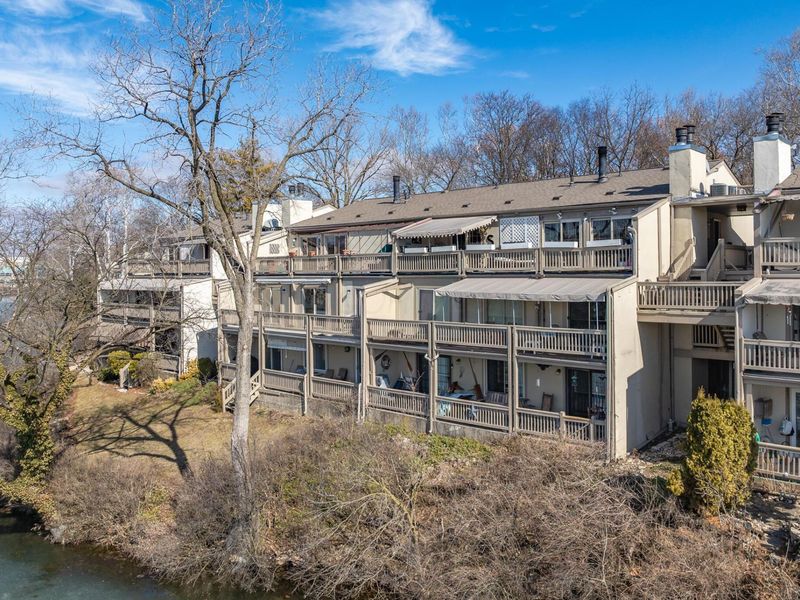 1407 Lake Shore Drive, Unit 139, Columbus, OH 43204 Photo 9