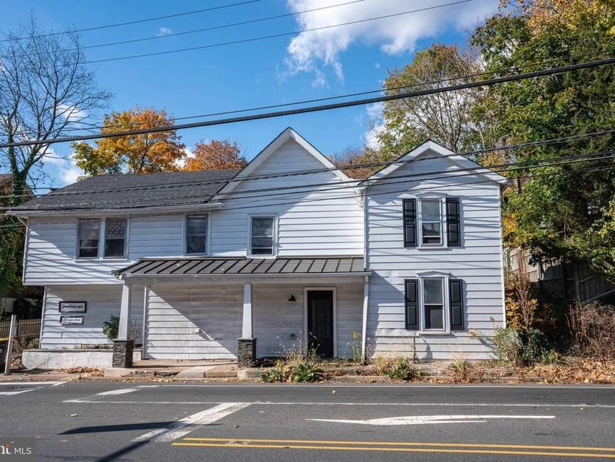 729 Main Street, Unit APT B, Schwenksville, PA 19473 Main Photo