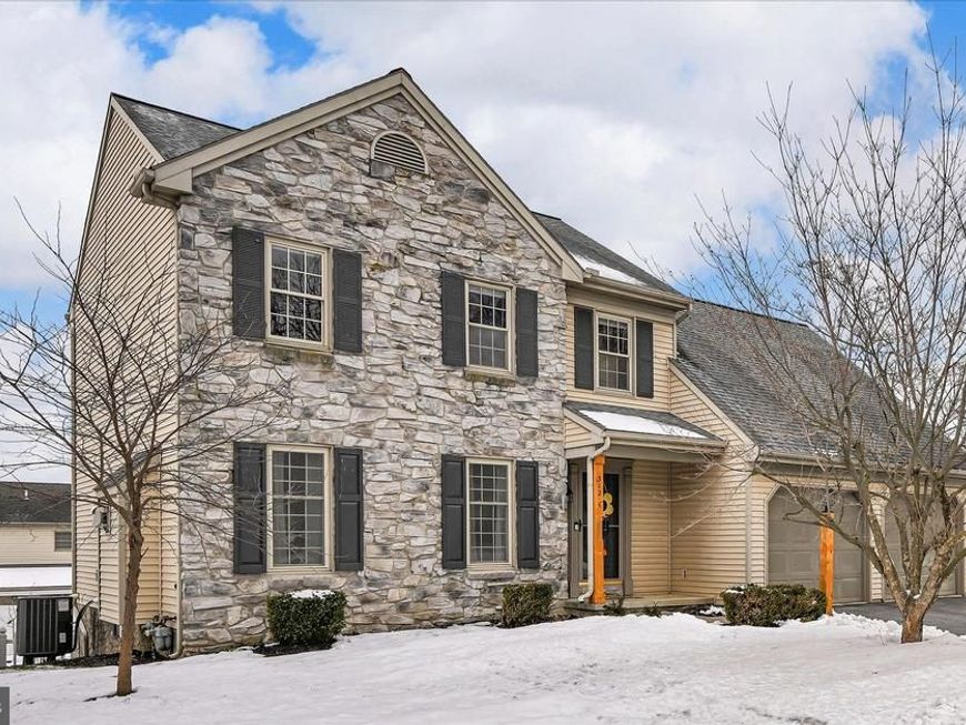 312 Laurel Oak Lane , Lancaster, PA 17602 Main Photo