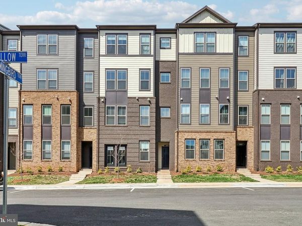 45916 SWALLOW TERRACE, STERLING, VA 20165