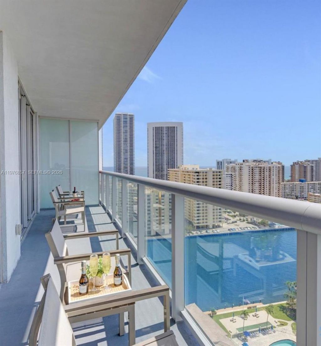 2602 E Hallandale Beach Blvd, Unit R3009, Hallandale Beach, FL 33009 Photo