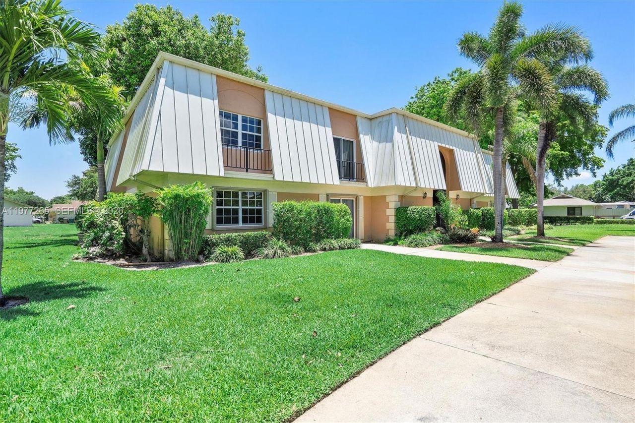 3660 Citrus Trce , Unit 4, Davie, FL 33328 Photo