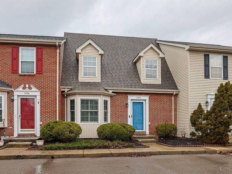 5988 Snider Cove Way, Mason, OH 45040 Photo 2