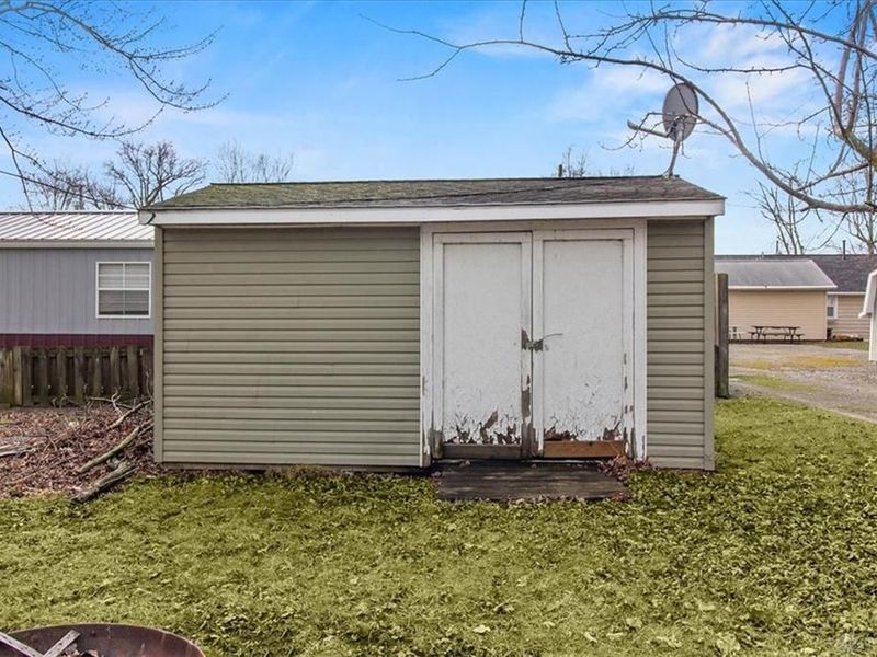 9050 Elm Street, Lakeview, OH 43331 Photo 23