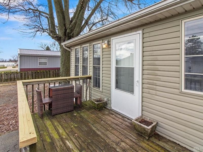 9050 Elm Street, Lakeview, OH 43331 Photo 5