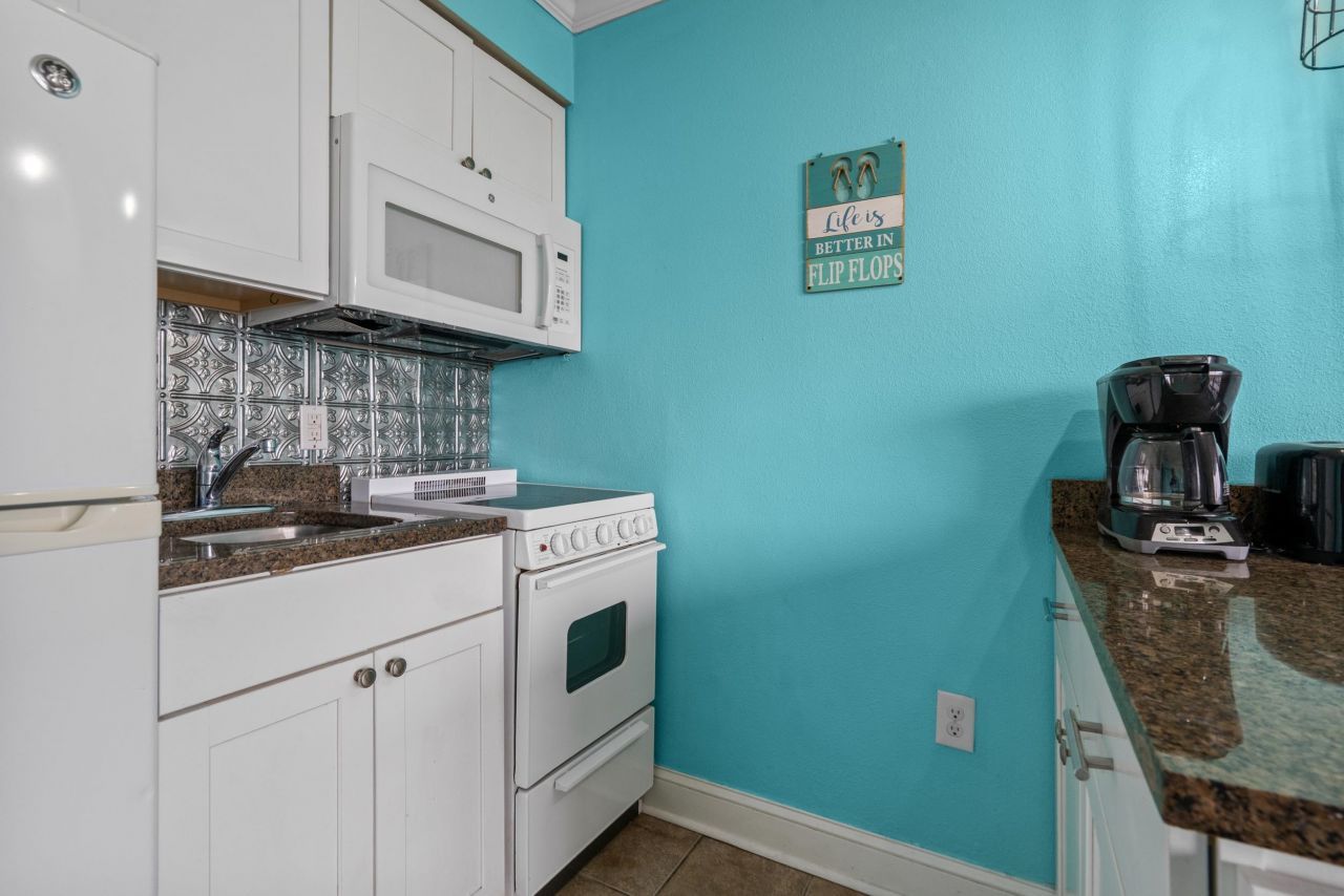 6900 N Ocean Blvd.  Photo 15