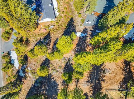 285 Osprey Loop, Lake Almanor, CA 96020 Photo