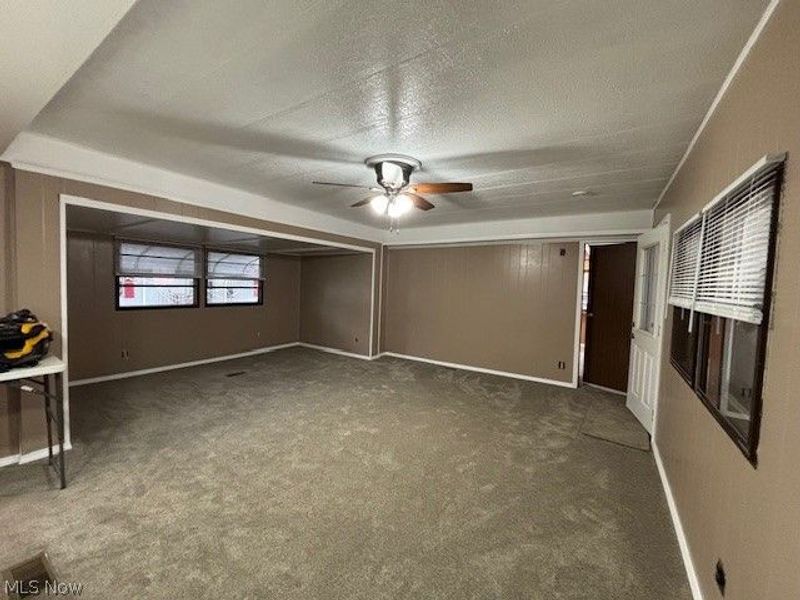 224 SE Windchaser Lane, New Philadelphia, OH 44663 Photo 5