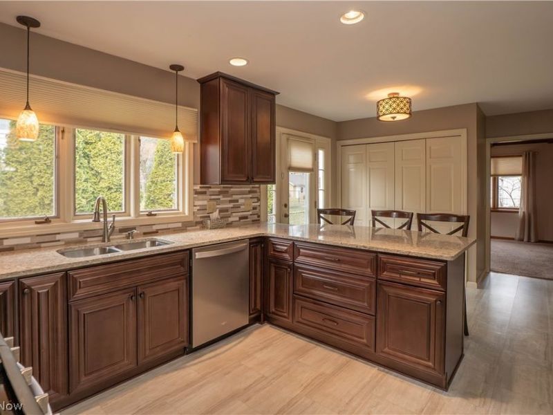 245 James Street SW, North Canton, OH 44720 Photo 13