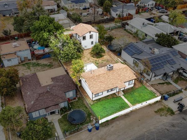 710 Washington Avenue, Bakersfield, CA 93308