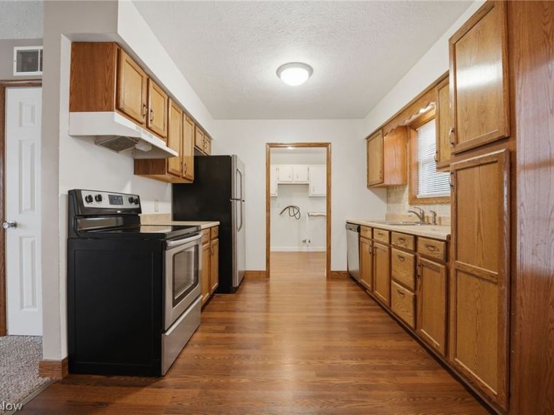 243 Jackson Street, Jefferson, OH 44047 Photo 10