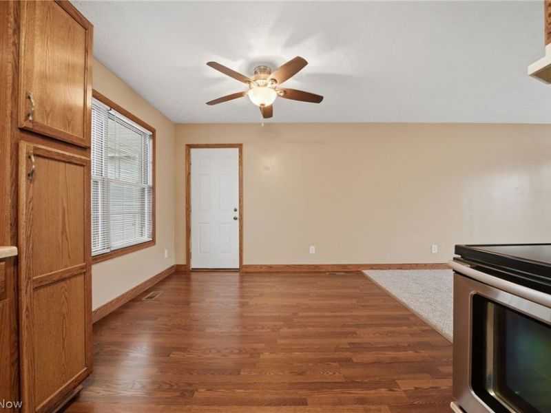 243 Jackson Street, Jefferson, OH 44047 Photo 11