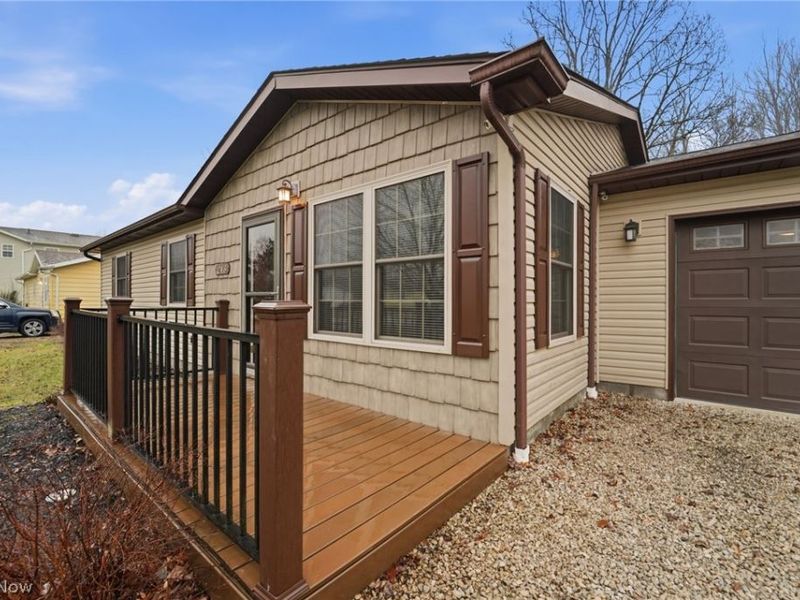 243 Jackson Street, Jefferson, OH 44047 Photo 2