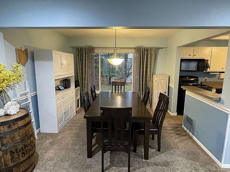 5647 North Glen Road, Green Township, OH 45248 Photo 9