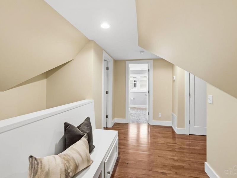 3327 De Forest Drive, Cincinnati, OH 45209 Photo 26