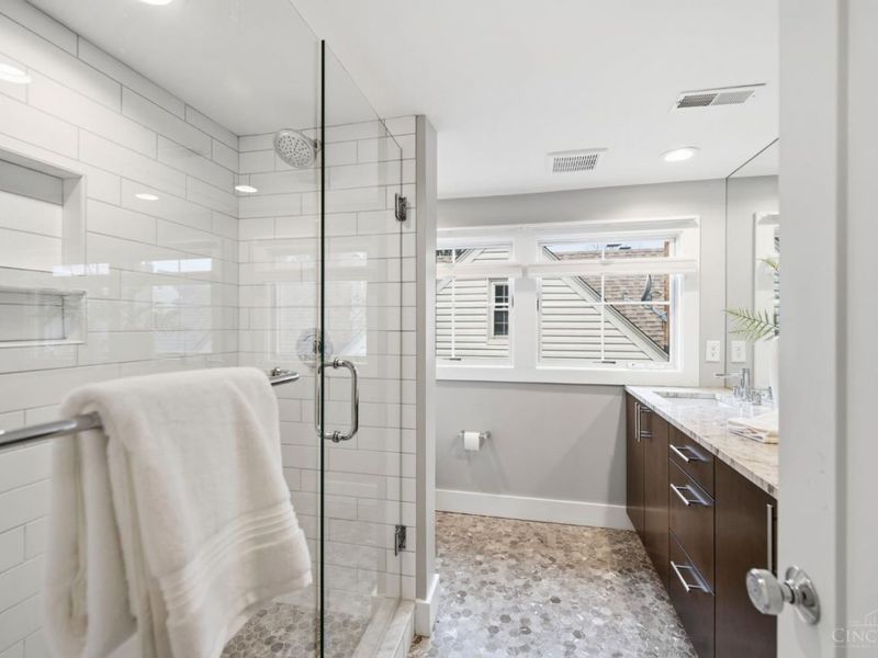 3327 De Forest Drive, Cincinnati, OH 45209 Photo 34