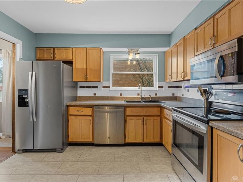 1662 Hilltree Drive, Anderson Township, OH 45255 Photo 11