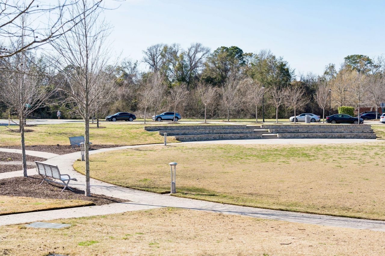 1570 Hancock Street Photo 45