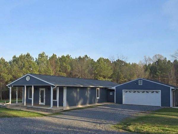 2148 Hewitt Road , Claremont, NC 28610